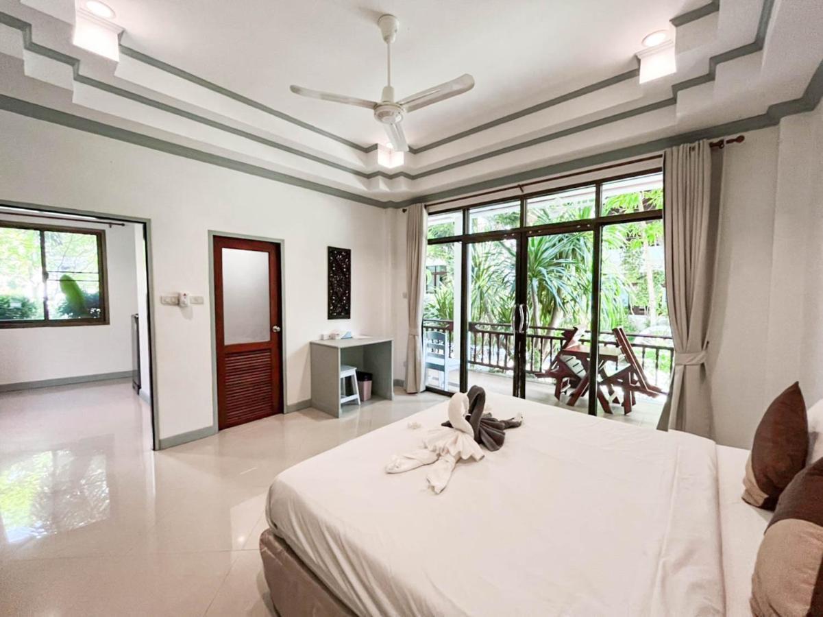 Tropicoco Beach Resort Koh Phangan Haad Yao Bagian luar foto