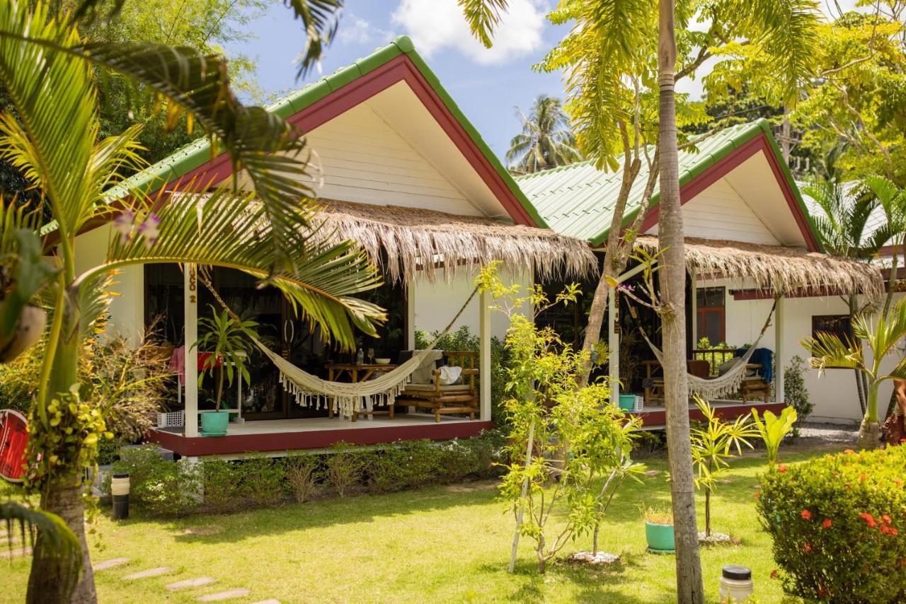 Tropicoco Beach Resort Koh Phangan Haad Yao Bagian luar foto