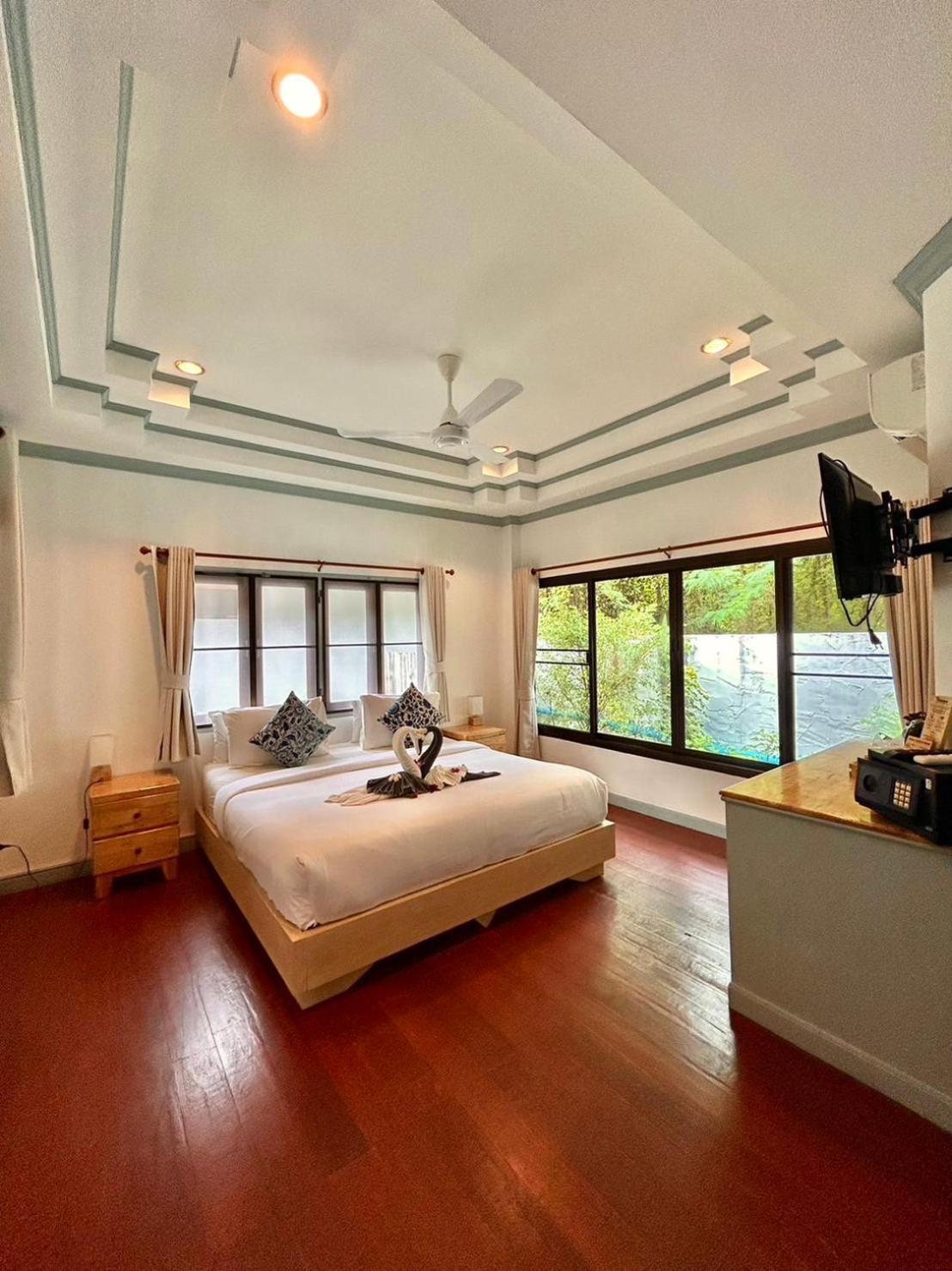 Tropicoco Beach Resort Koh Phangan Haad Yao Bagian luar foto