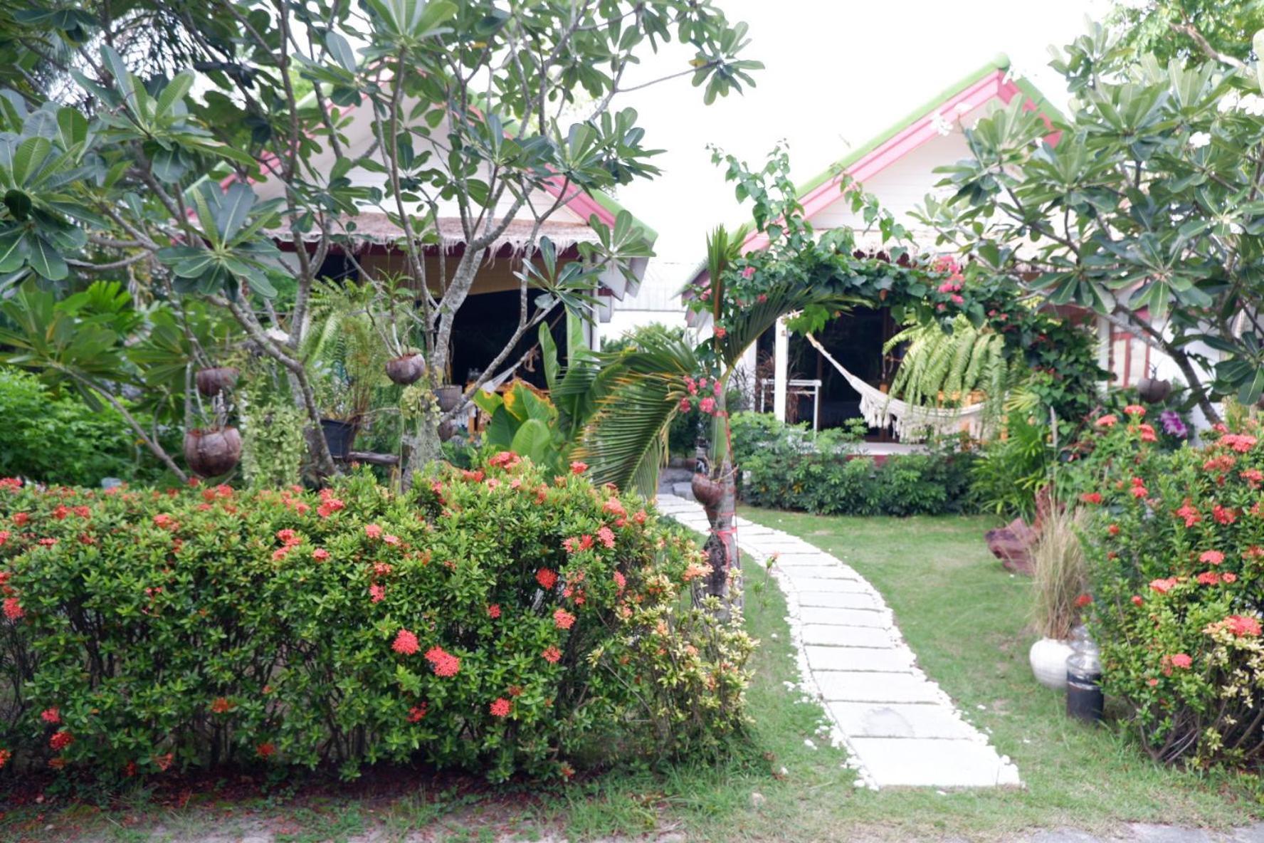 Tropicoco Beach Resort Koh Phangan Haad Yao Bagian luar foto