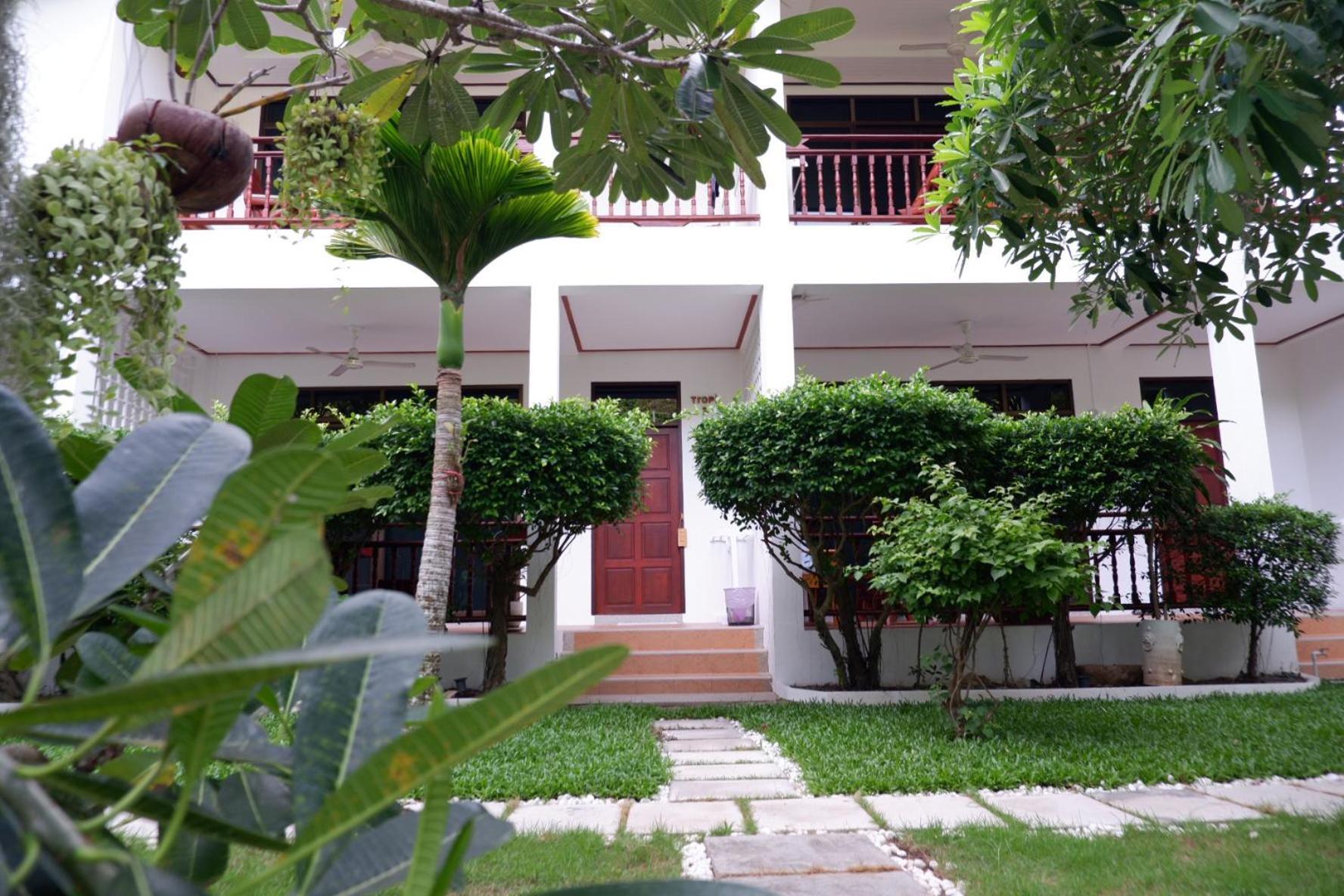 Tropicoco Beach Resort Koh Phangan Haad Yao Bagian luar foto